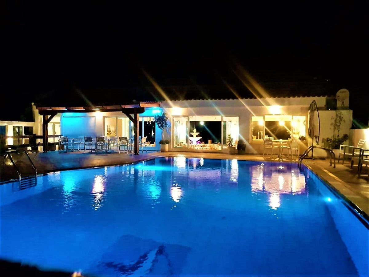 Kasapakis Hotel&Apartments Hersonissos  Bagian luar foto