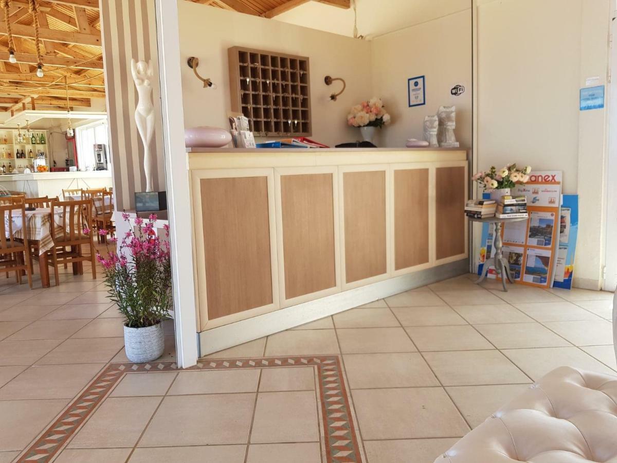 Kasapakis Hotel&Apartments Hersonissos  Bagian luar foto