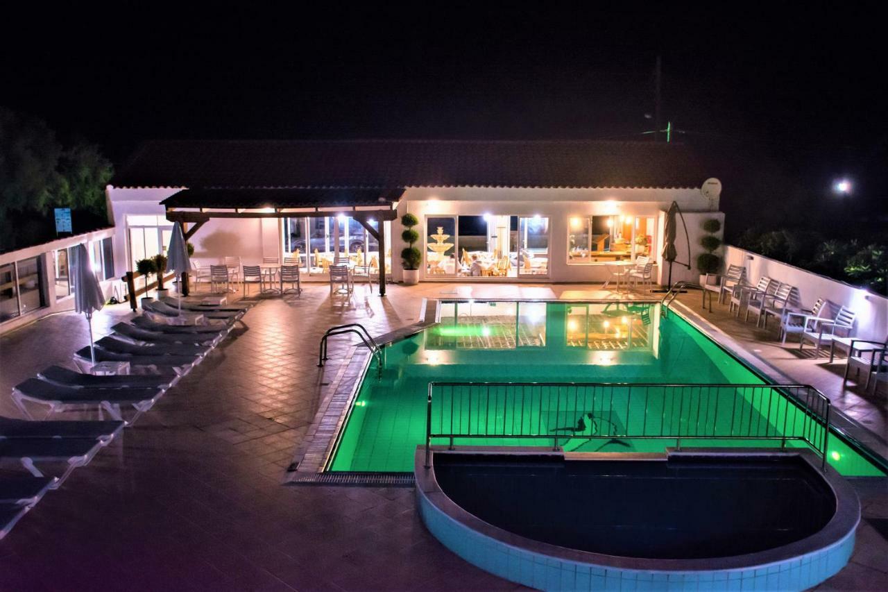 Kasapakis Hotel&Apartments Hersonissos  Bagian luar foto
