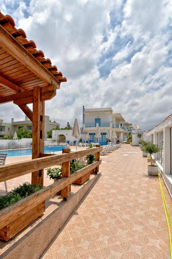 Kasapakis Hotel&Apartments Hersonissos  Bagian luar foto